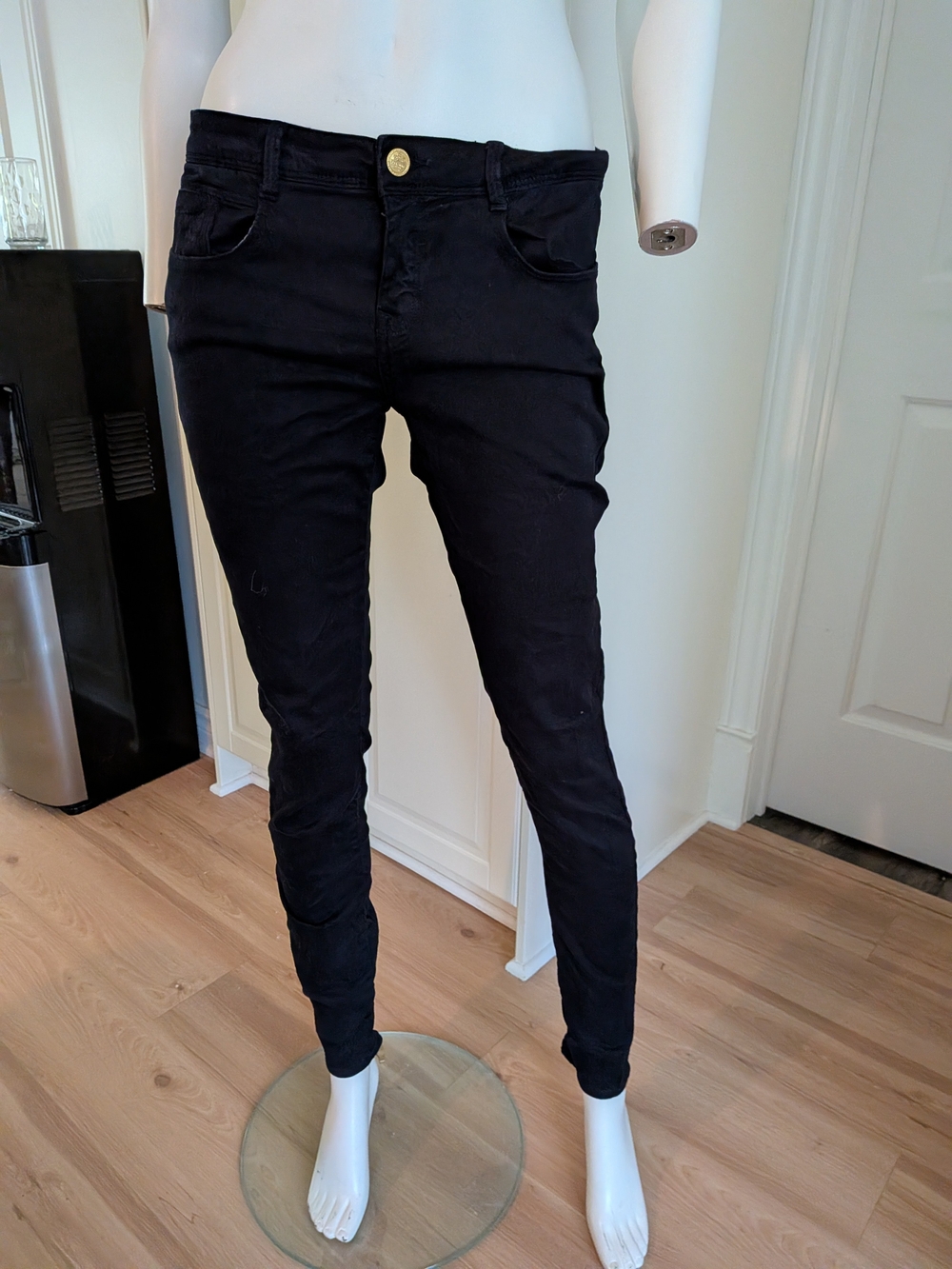 Zara Black Slim Jeggings with Gold Button